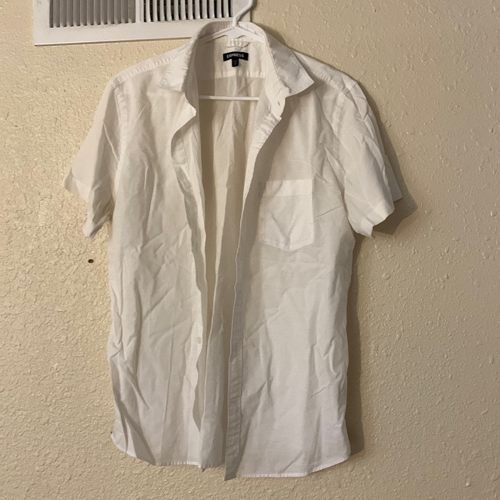 Express short-sleeve button down